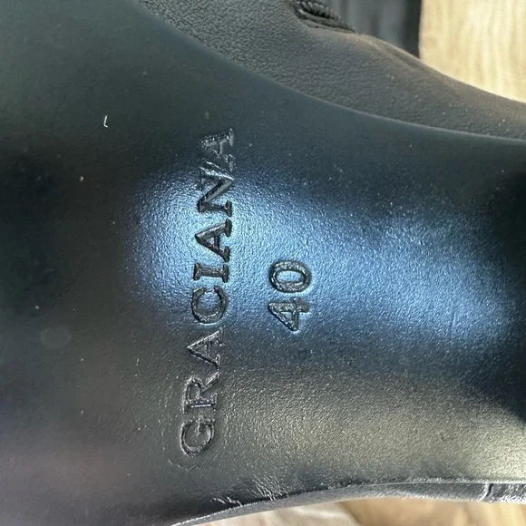 NEW! Leather, Lined, Knee-High Boots - Picture 7 of 8